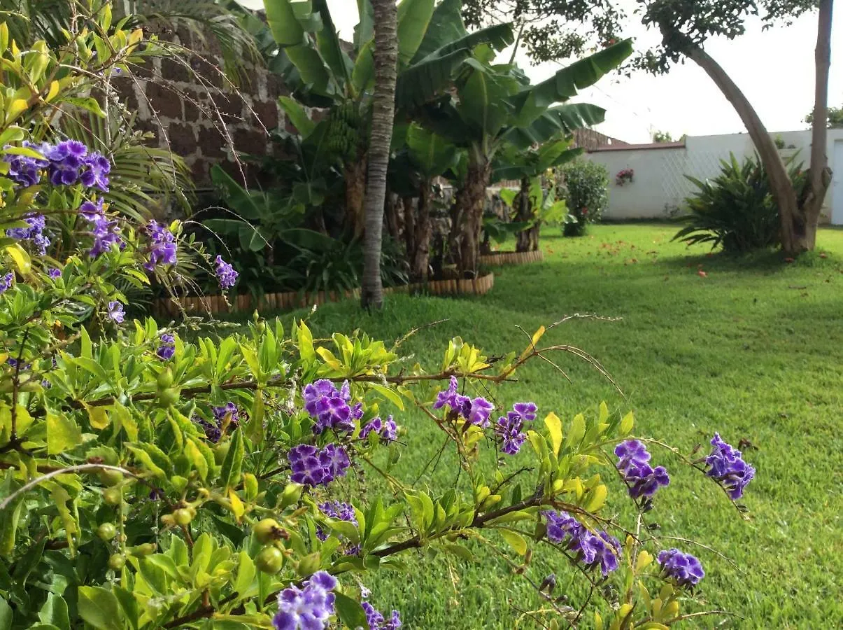 Finca Las Acacias Otel Valle de Guerra